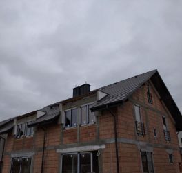 dach-zielonki-grimbud (9).jpg